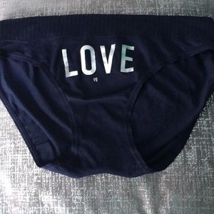 NWOT Victoria’s Secret cheeky panties